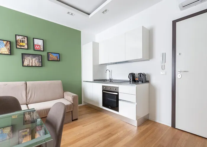 Corso Sempione Modern Flat